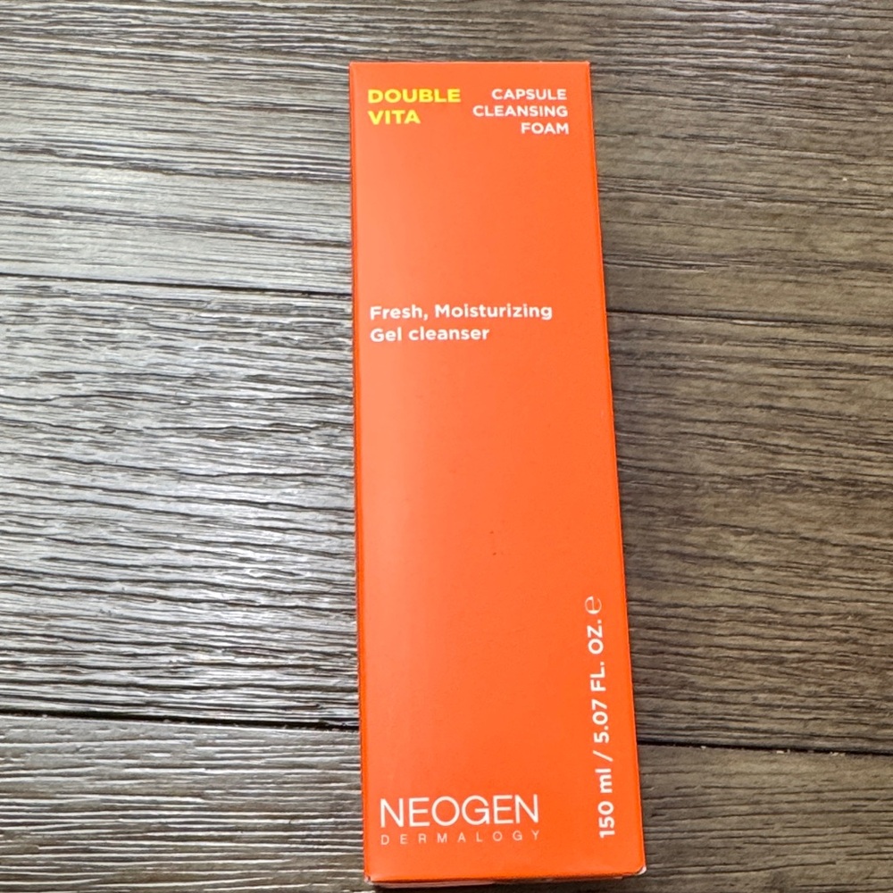 NEOGEN Dermalogy Double Vita Capsule Cleansing Foam - 150ml